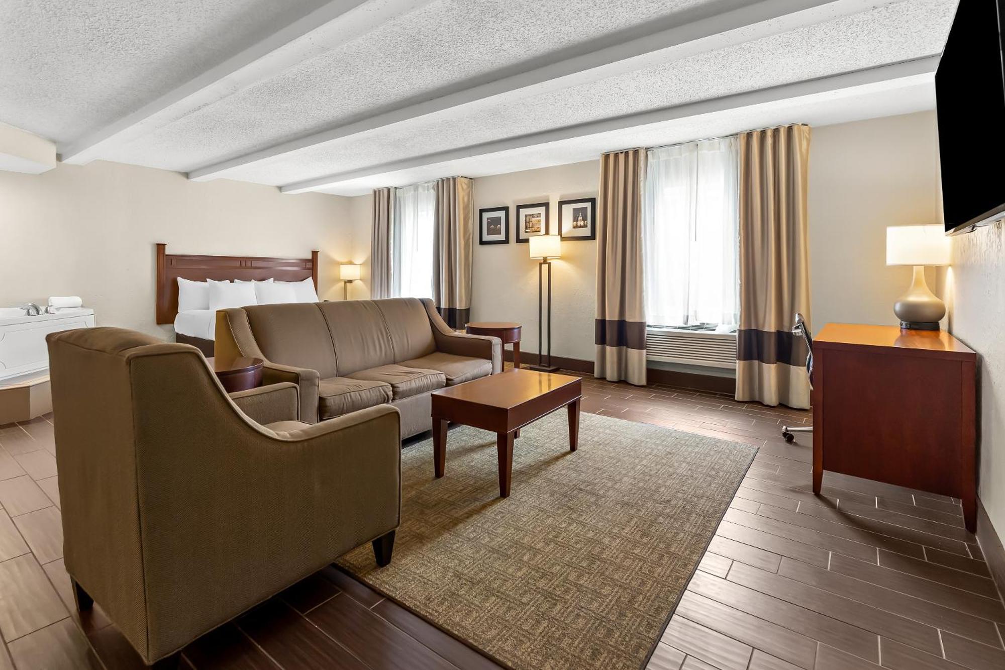 Comfort Inn St Louis - Westport Event Center Maryland Heights Exterior foto