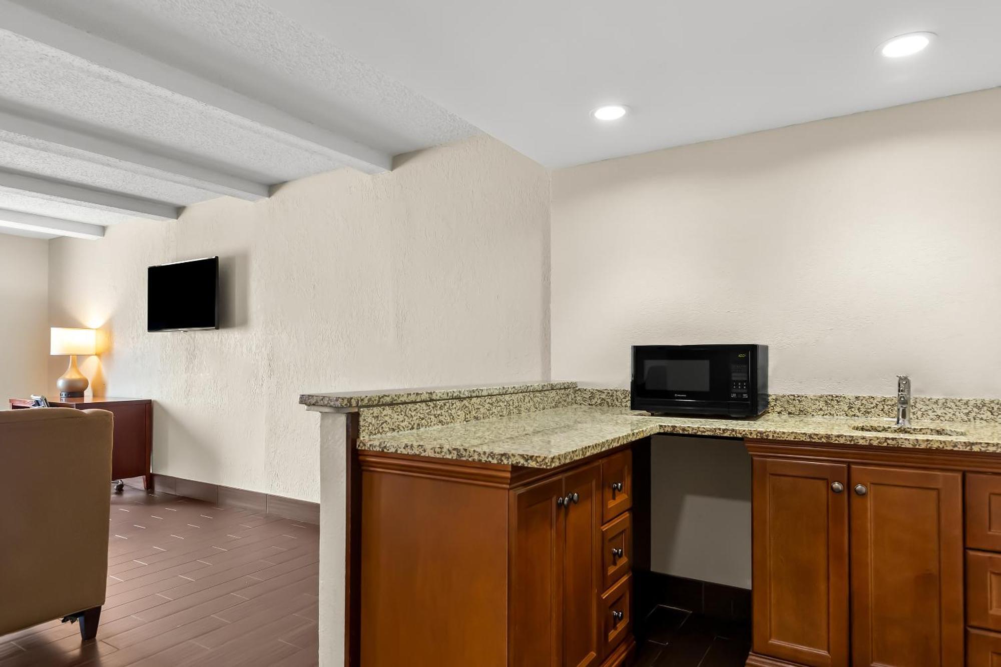 Comfort Inn St Louis - Westport Event Center Maryland Heights Exterior foto